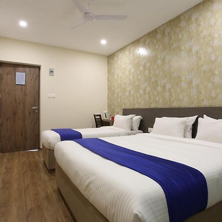 Hotel Ocean Suites Bombay Eksteriør billede
