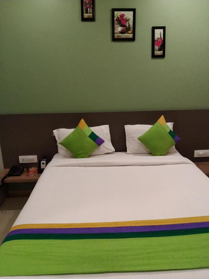 Hotel Ocean Suites Bombay Eksteriør billede