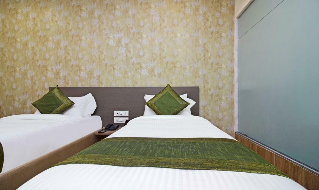 Hotel Ocean Suites Bombay Eksteriør billede