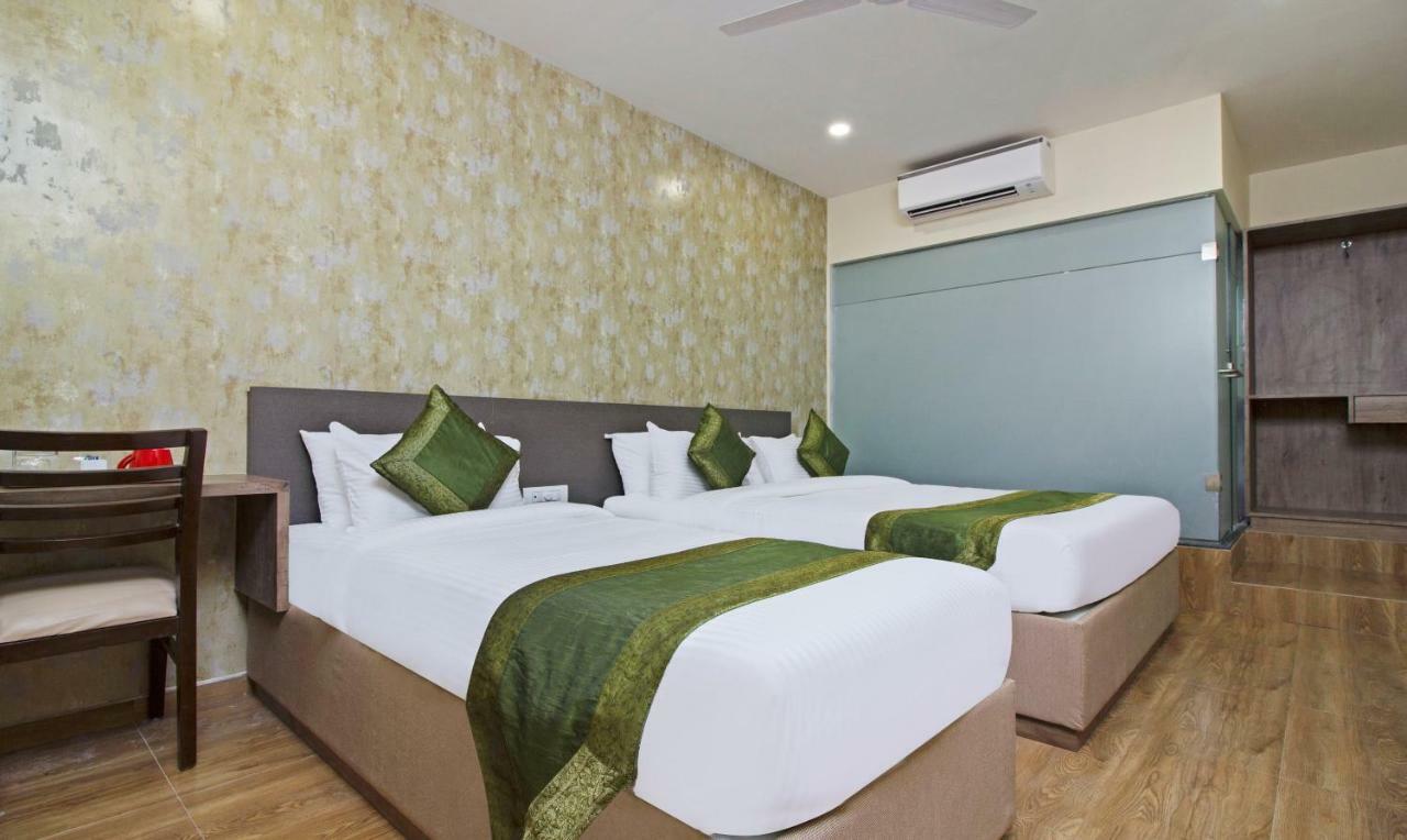 Hotel Ocean Suites Bombay Eksteriør billede