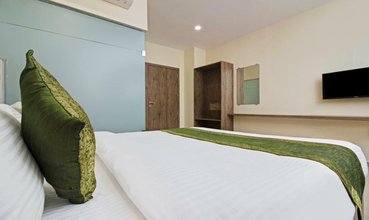 Hotel Ocean Suites Bombay Eksteriør billede