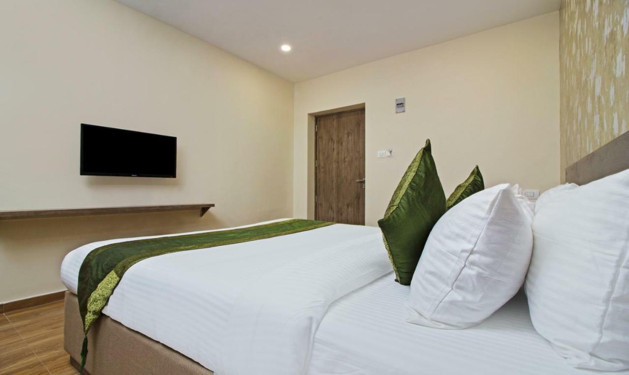 Hotel Ocean Suites Bombay Eksteriør billede