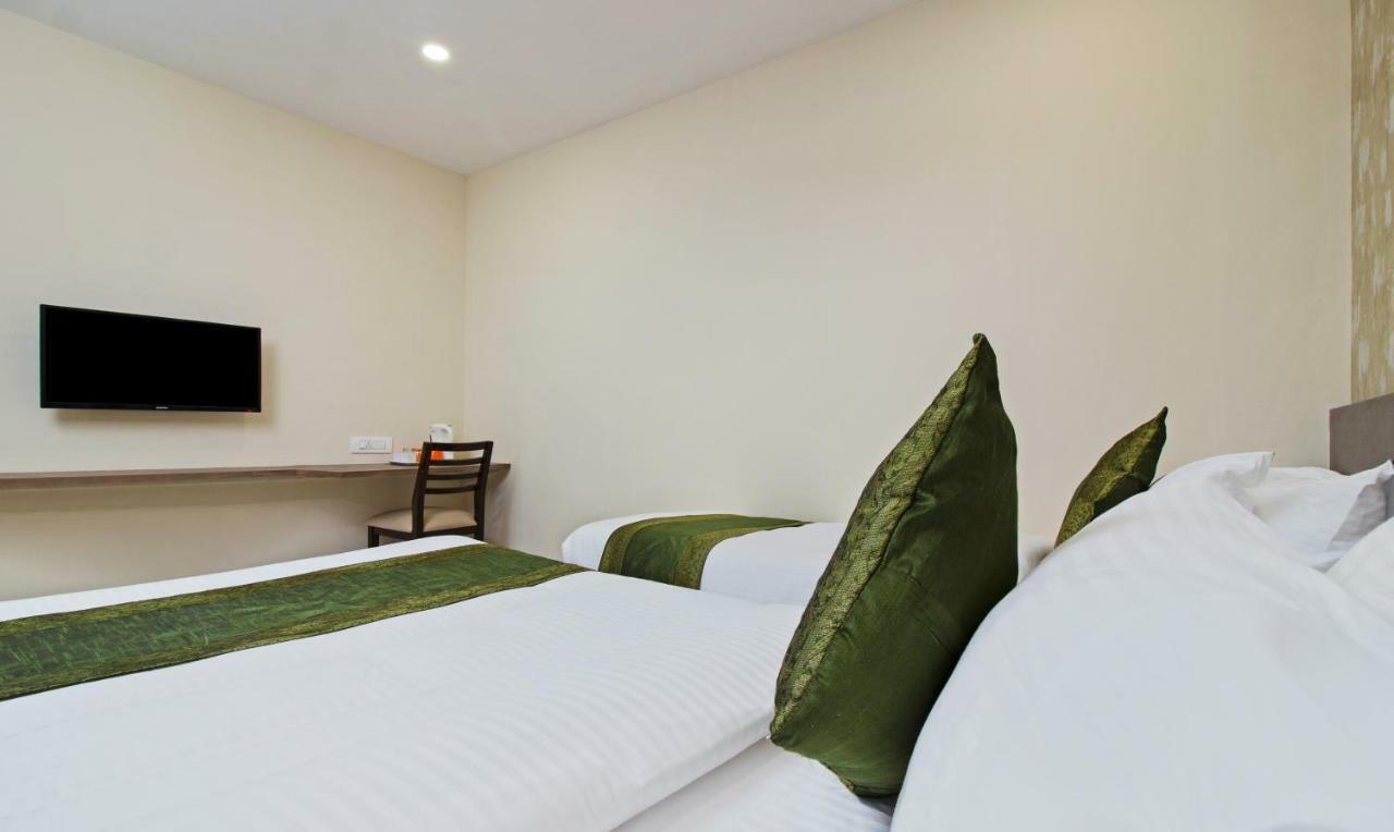 Hotel Ocean Suites Bombay Eksteriør billede