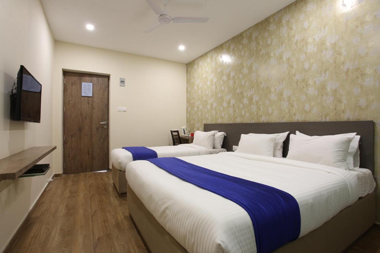 Hotel Ocean Suites Bombay Eksteriør billede