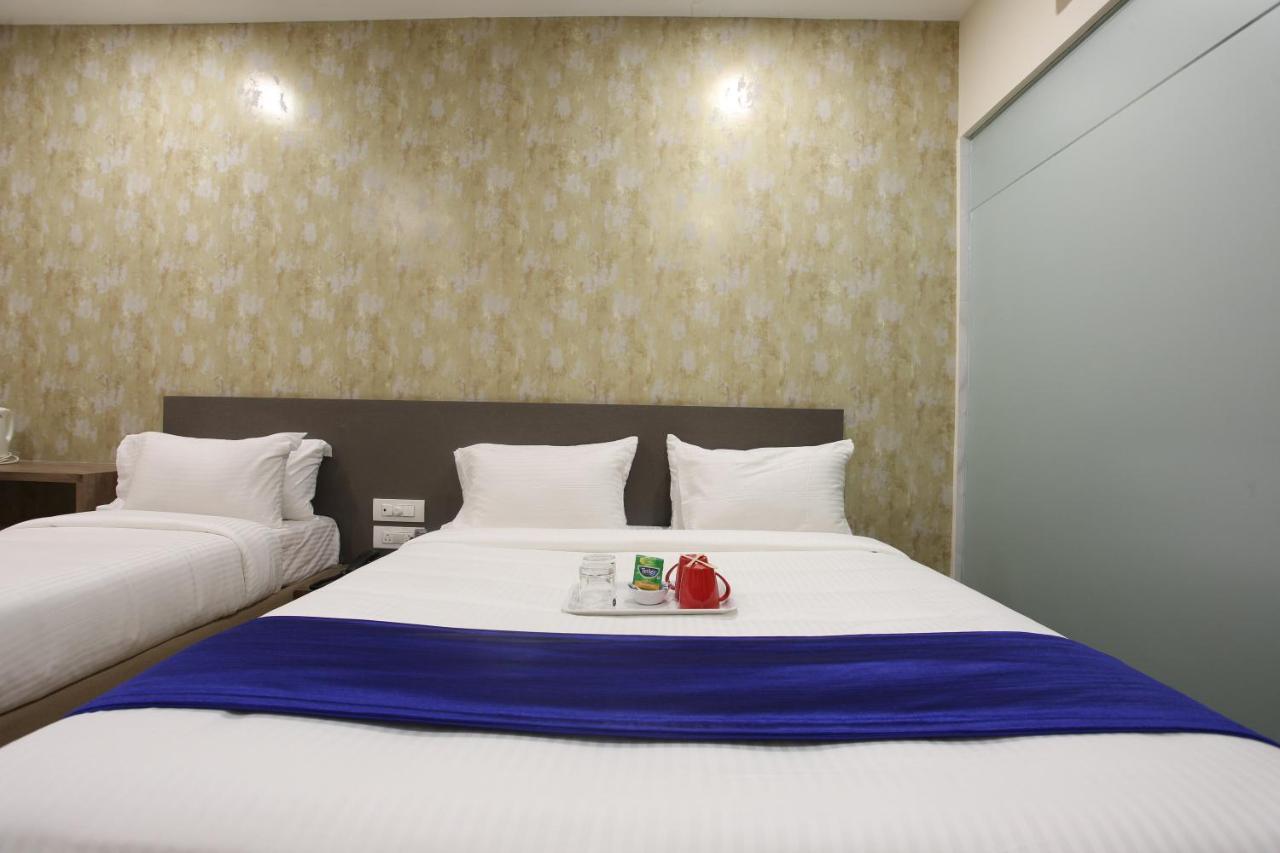 Hotel Ocean Suites Bombay Eksteriør billede