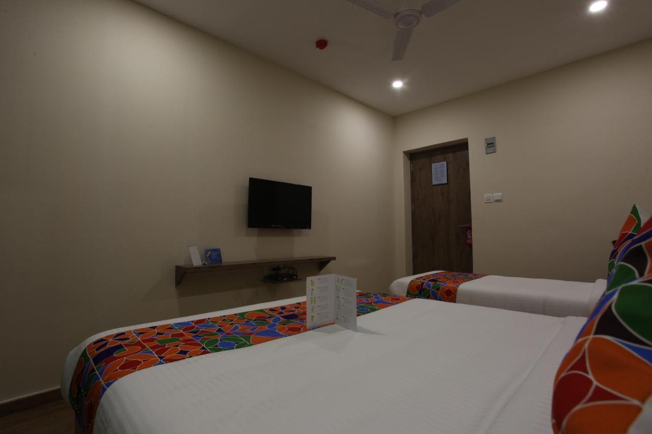 Hotel Ocean Suites Bombay Eksteriør billede